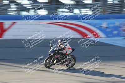 media/Nov-26-2022-Fastrack Riders (Sat) [[b001e85eef]]/Level 1/Session 1 Front Straight/